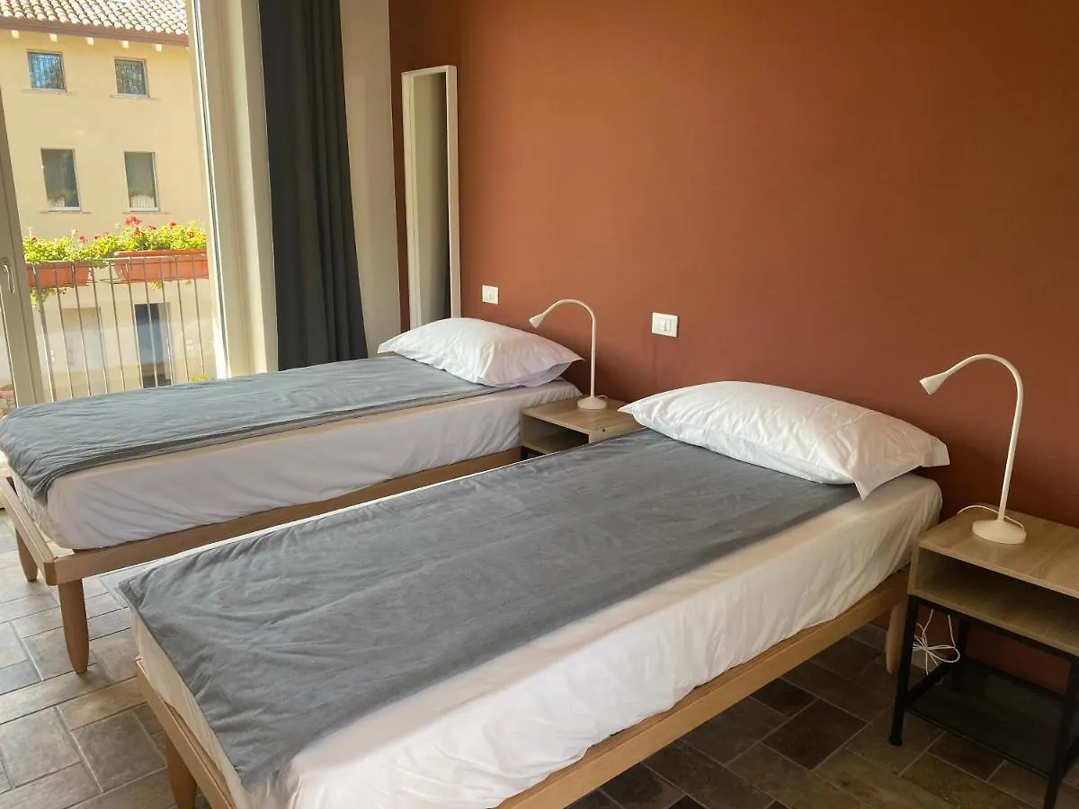 Fuoridicampo Beige Villa Roncovetro Italy